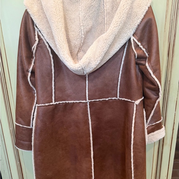 Dylan Brown Teddy Jacket with Cream Accents - Picture 2 of 9